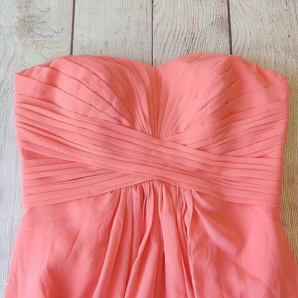 David's Bridal strapless pleated chiffon gown style# F15555 sz 4 - Picture 6 of 11